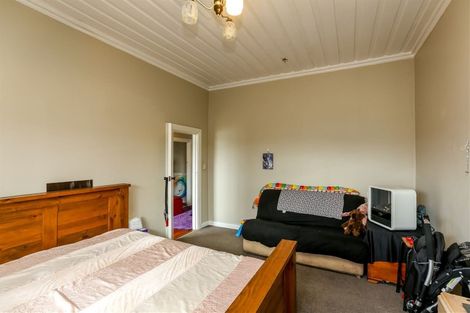 Photo of property in 14 Karamu Street, Strandon, New Plymouth, 4312