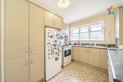 Photo of property in 1 Craig Grove, Elderslea, Upper Hutt, 5018