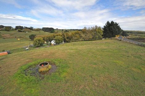 Photo of property in 143 Karioitahi Road, Waiuku, 2683