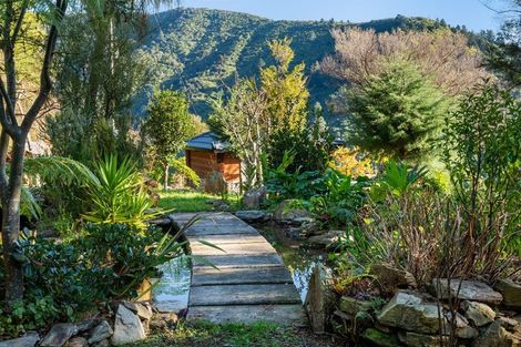 Photo of property in 165 Boons Valley Road, Waikawa, Picton, 7220