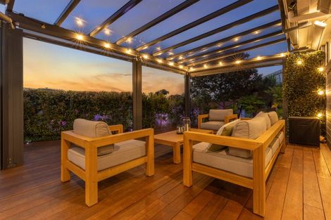 Photo of property in 202 Navigation Drive, Whitby, Porirua, 5024