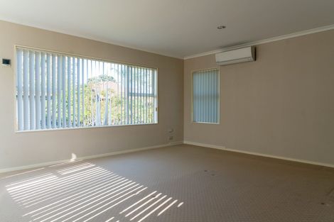 Photo of property in 1b Tranquility Rise, Mellons Bay, Auckland, 2014