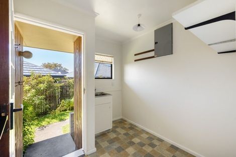 Photo of property in 6 Bankview Place, Amberley, 7410