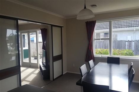 Photo of property in 21 Longmuir Street, Ilam, Christchurch, 8041
