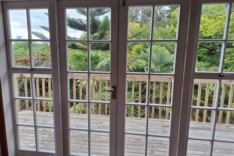 Photo of property in 39 Chaucer Road, Hospital Hill, Napier, 4110