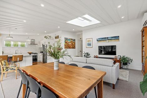 Photo of property in 108 Burnley Terrace, Sandringham, Auckland, 1025