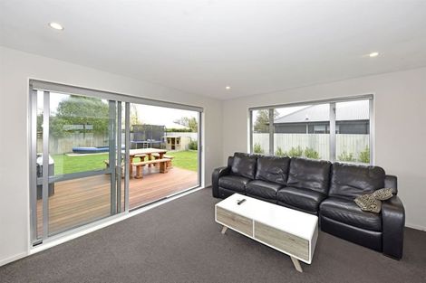 Photo of property in 5 Benjes Place, Woodend, 7610