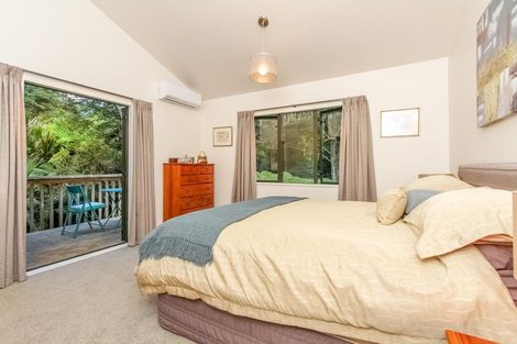 Photo of property in 366a Huia Road, Titirangi, Auckland, 0604