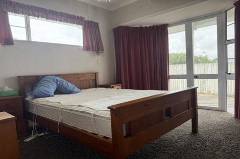 Photo of property in 55 Pohutukawa Place, Bell Block, New Plymouth, 4312