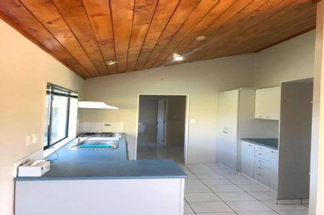 Photo of property in 29a Rosedale Road, Pinehill, Auckland, 0632