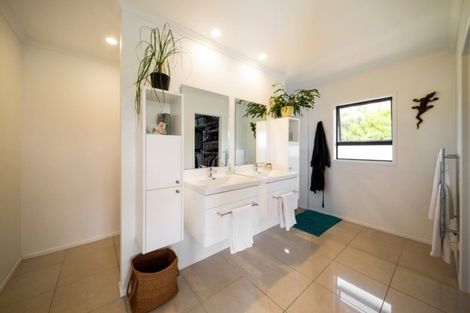 Photo of property in 267 Leith Road, Okato, New Plymouth, 4374