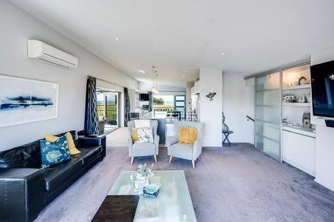 Photo of property in 84a Te Awa Avenue, Te Awa, Napier, 4110