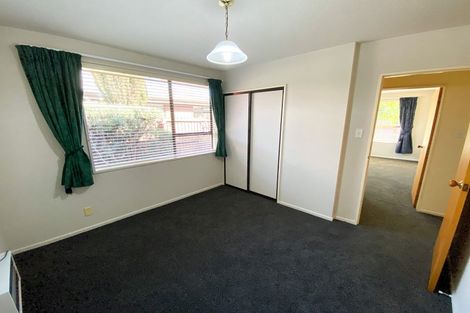 Photo of property in 1/58a Daniels Road, Redwood, Christchurch, 8051