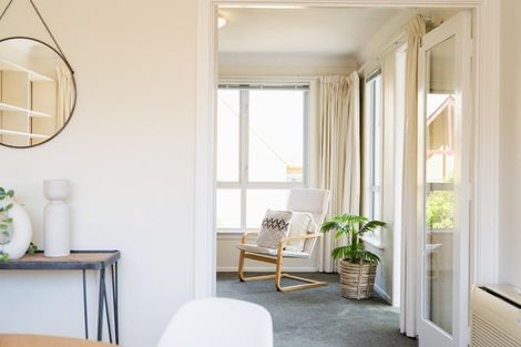 Photo of property in 16 Farquharson Street, Opoho, Dunedin, 9010