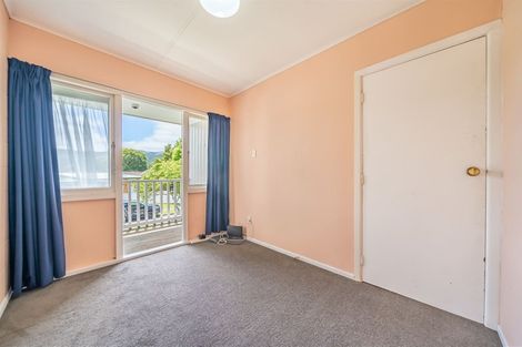 Photo of property in 4/6-8 Keys Street, Elderslea, Upper Hutt, 5018