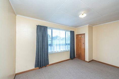 Photo of property in 2 Arawa Place, Castlecliff, Whanganui, 4501