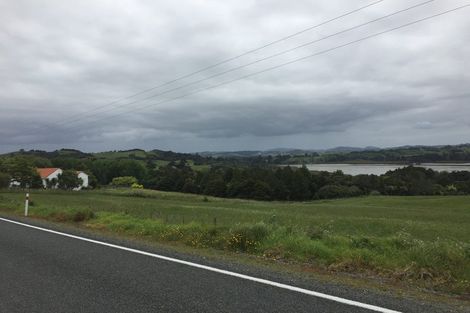 Photo of property in 237 Pahi Road, Pahi, Paparoa, 0571