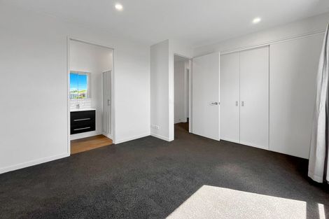 Photo of property in 124 Warden Street, Shirley, Christchurch, 8013