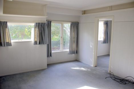 Photo of property in 4 Griffen Park Road, Mount Roskill, Auckland, 1041