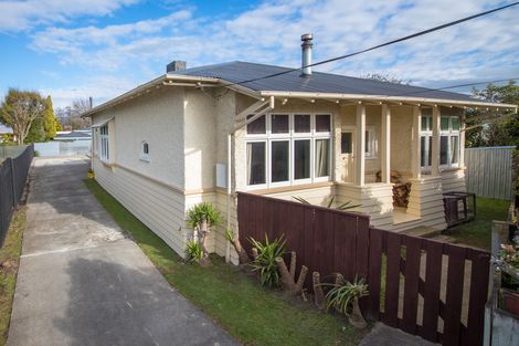 Photo of property in 132 College Street, Awapuni, Palmerston North, 4412