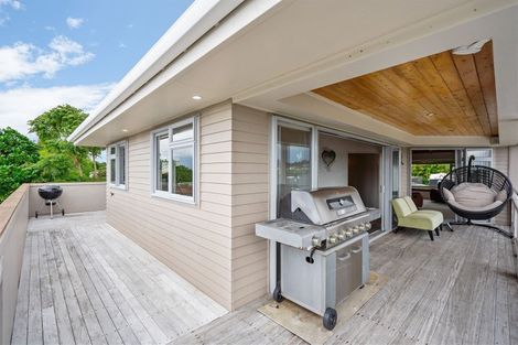 Photo of property in 3 Gurnard Road, Stillwater, Silverdale, 0993