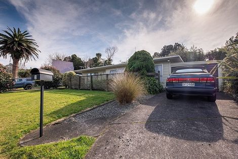 Photo of property in 2 Shaldon Crescent, Blagdon, New Plymouth, 4310