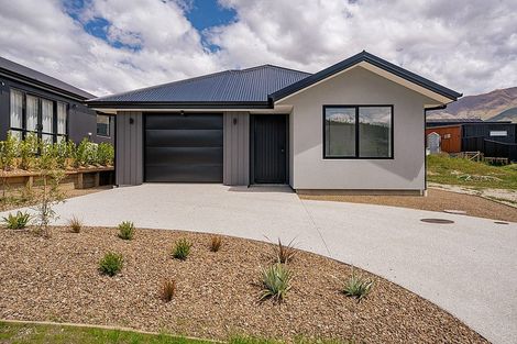 Photo of property in 201 Aubrey Road, Wanaka, 9305