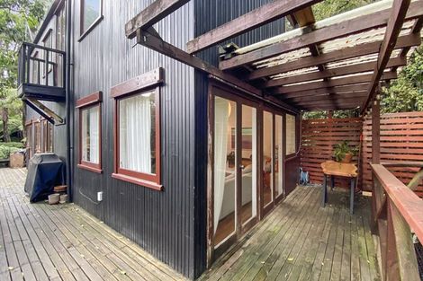 Photo of property in 221 Titirangi Road, Titirangi, Auckland, 0604