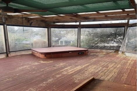 Photo of property in 1/6 Rosca Lane, Sunnyhills, Auckland, 2010