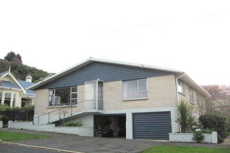 Photo of property in 28 Hobson Street, Saint Clair, Dunedin, 9012