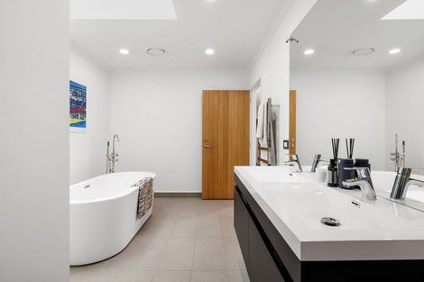 Photo of property in 6 Thirlwall Lane, Cambridge, 3495