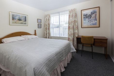 Photo of property in 2/11 Leith Place, Spreydon, Christchurch, 8024