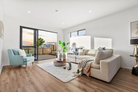 Photo of property in 12 Mairehau Street, Westgate, 0814