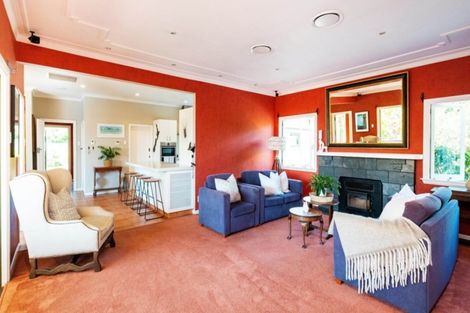 Photo of property in 1 Tauroa Road, Havelock North, 4130