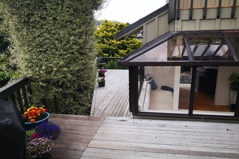 Photo of property in 2/8 Theodora Place, Mairangi Bay, Auckland, 0630