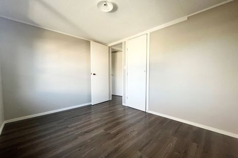 Photo of property in 1 Edgware Road, West Harbour, Auckland, 0618