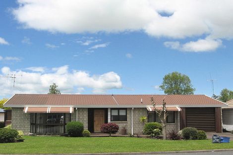 Photo of property in 66 Chaucer Street, Leamington, Cambridge, 3432