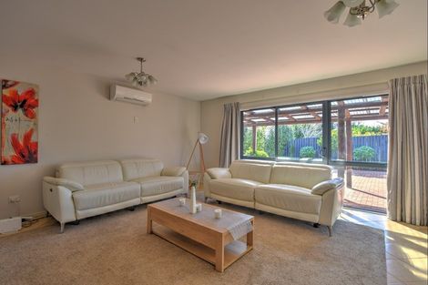 Photo of property in 36 Ruia Street, Gore, 9710