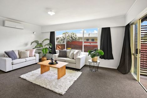 Photo of property in 17 Fiona Place, Dinsdale, Hamilton, 3204