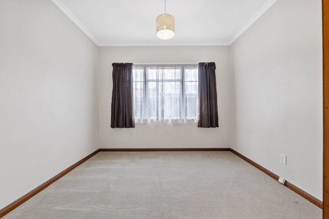 Photo of property in 91 Tukapa Street, Westown, New Plymouth, 4310