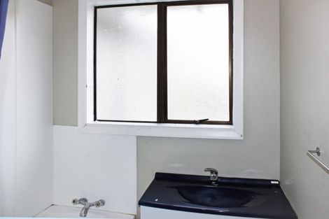 Photo of property in 96 Mcfaddens Road, St Albans, Christchurch, 8052