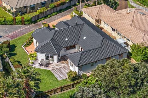 Photo of property in 16 Waru Nui Court, Orewa, 0931