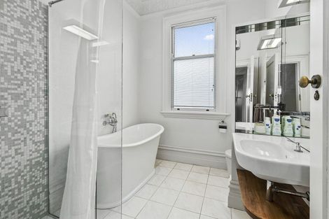 Photo of property in 25 Brougham Street, Mount Victoria, Wellington, 6011