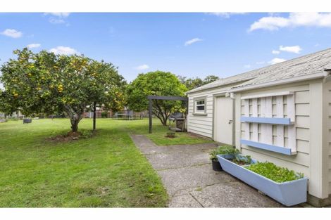 Photo of property in 8 Longfellow Street, Te Aroha, 3320