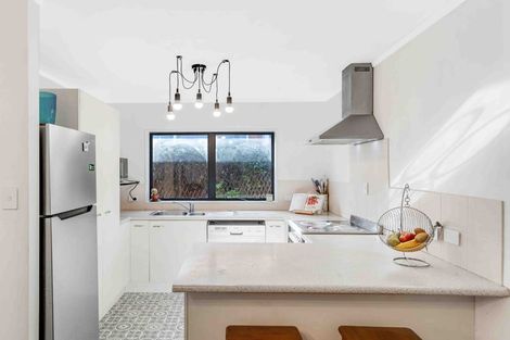 Photo of property in 2/19 Sailfish Drive, West Harbour, Auckland, 0618