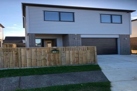 Photo of property in 2e Oxford Road, Manurewa, Auckland, 2102