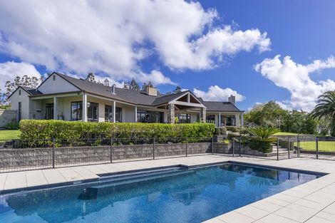 Photo of property in 48 Ashwood Avenue, Dairy Flat, Albany, 0792