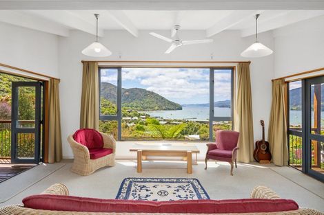 Photo of property in 22 Tirimoana Terrace, Anakiwa, Picton, 7281