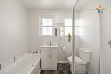 Photo of property in 28 Judd Crescent, Naenae, Lower Hutt, 5011