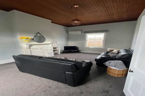 Photo of property in 239 Ruahine Street, Roslyn, Palmerston North, 4414